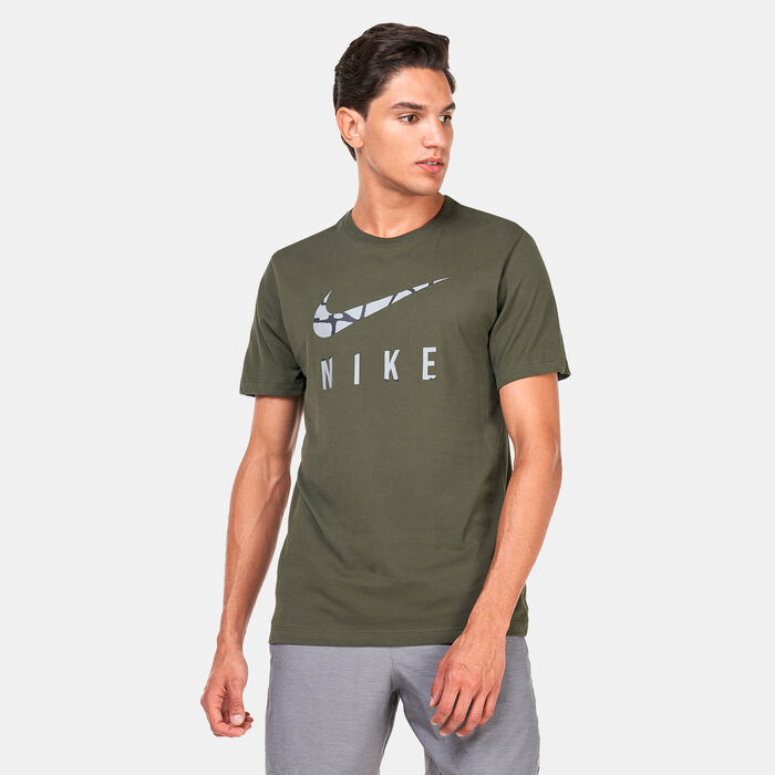 Nike Men's Dri-FIT Run Division T-Shirt Green Nike Men's Dri-FIT Run Division T-Shirt Green image number 0