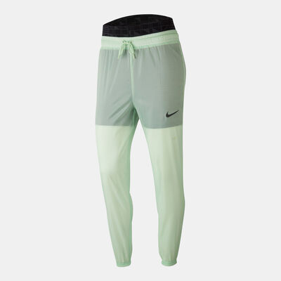 Nike Women's Sportswear Indio Woven Pants Green
