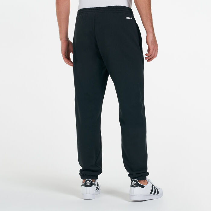 adidas Originals Men's Adicolor Shattered Trefoil Sweatpants Black image number 1
