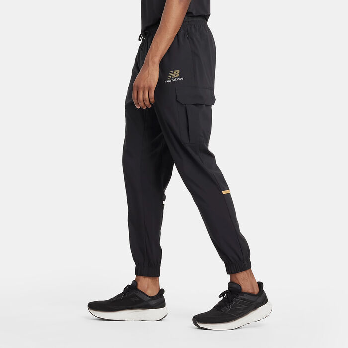 New Balance Men's Classics Cargo Joggers Black New Balance Men's Classics Cargo Joggers Black image number 2