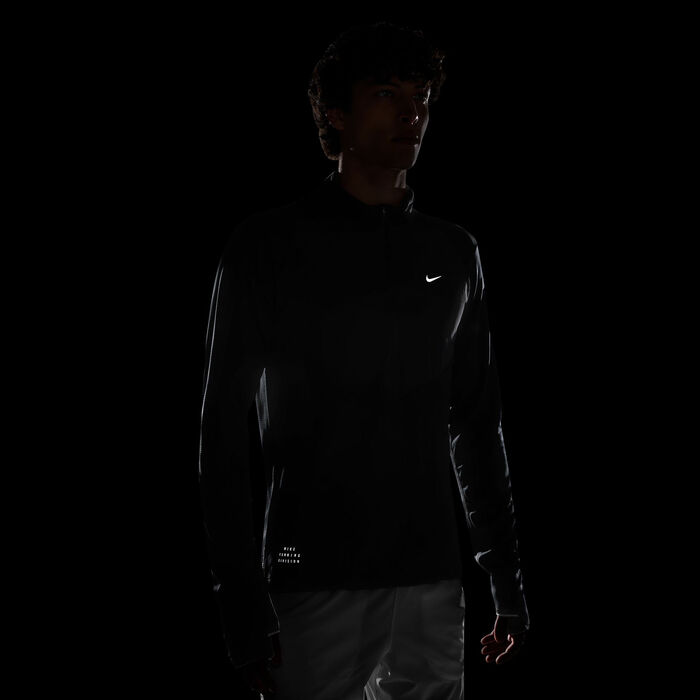 Nike Men's Element Running Division 1/2-Zip Midlayer Running Top Black Nike Men's Element Running Division 1/2-Zip Midlayer Running Top Black image number 3