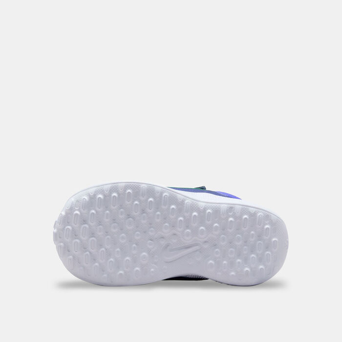 Nike Kids' Revolution 7 Shoes White Nike Kids' Revolution 7 Shoes White image number 3