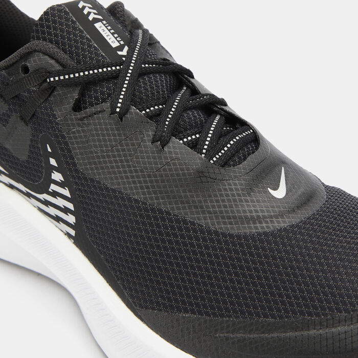 Nike Women's Quest 3 Shield Shoe Black Nike Women's Quest 3 Shield Shoe Black image number 4