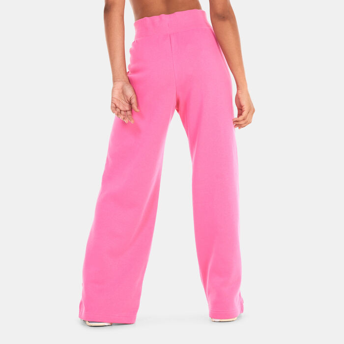 Nike Women's Sportswear Phoenix Fleece Wide-Leg Sweatpants Pink image number 1