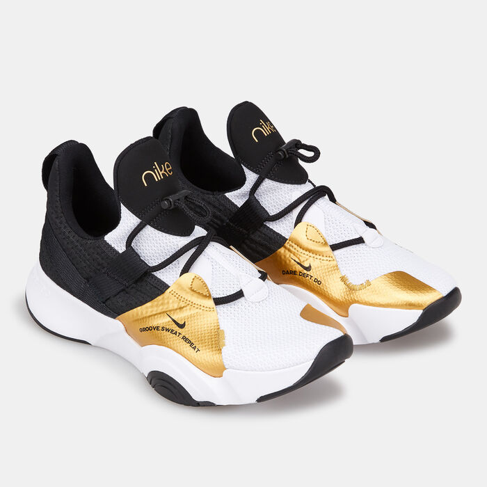 Nike Women's SuperRep Groove Shoe White image number 1