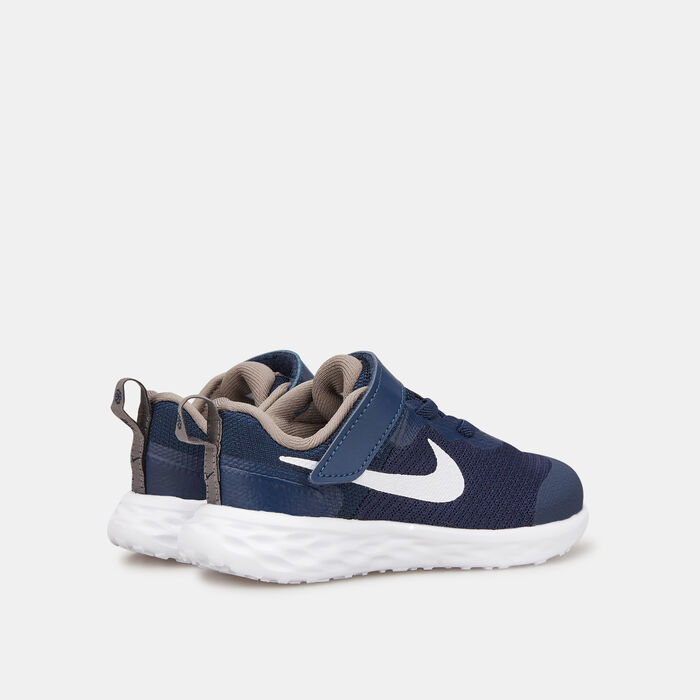 Nike Kids' Revolution 6 Shoe (Baby and Toddler) Blue Nike Kids' Revolution 6 Shoe (Baby and Toddler) Blue image number 2