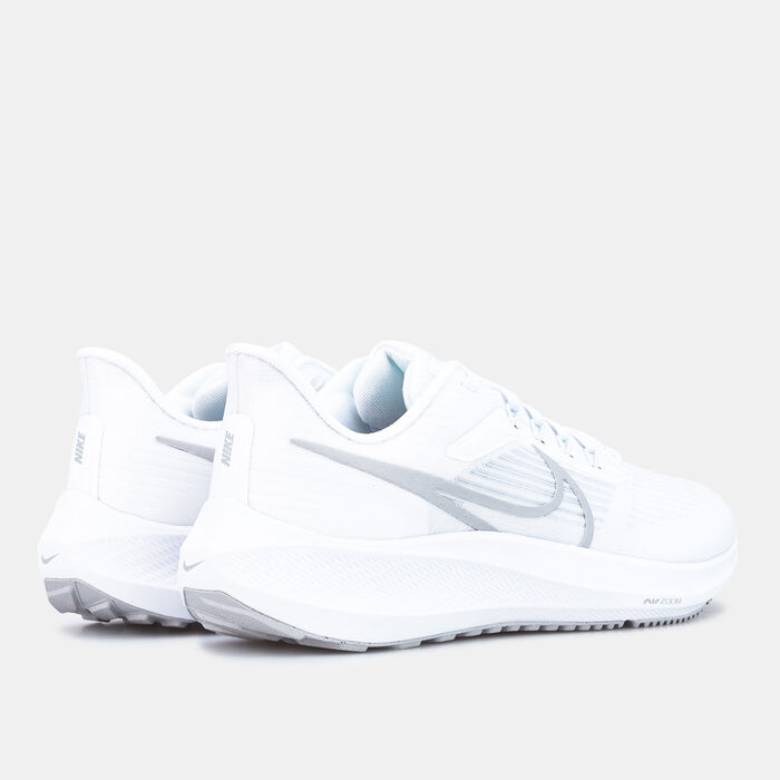 Nike Women's Air Zoom Pegasus 39 Shoe White Nike Women's Air Zoom Pegasus 39 Shoe White image number 2