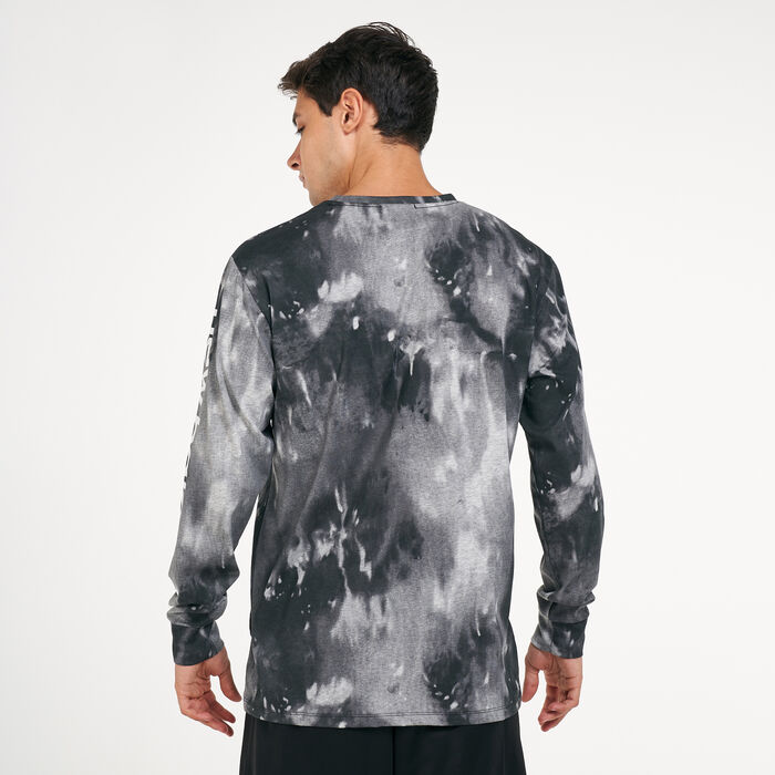 New Balance Men's R.W.T. Long-Sleeves Heathertech T-Shirt Black New Balance Men's R.W.T. Long-Sleeves Heathertech T-Shirt Black image number 1