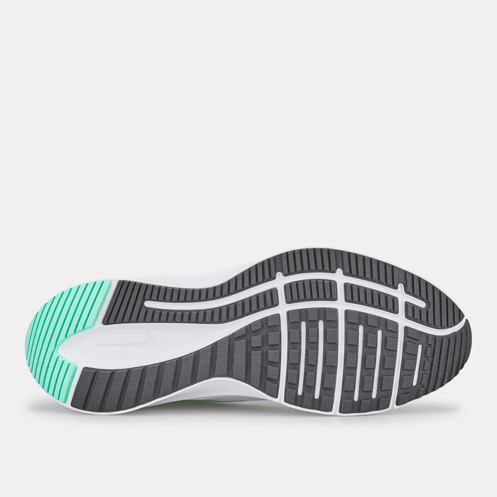 Nike Women's Quest 3 Shoe White Nike Women's Quest 3 Shoe White image number 3