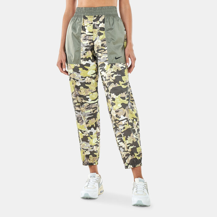 Nike Women's Sportswear Easy Woven Pants Brown Nike Women's Sportswear Easy Woven Pants Brown image number 1