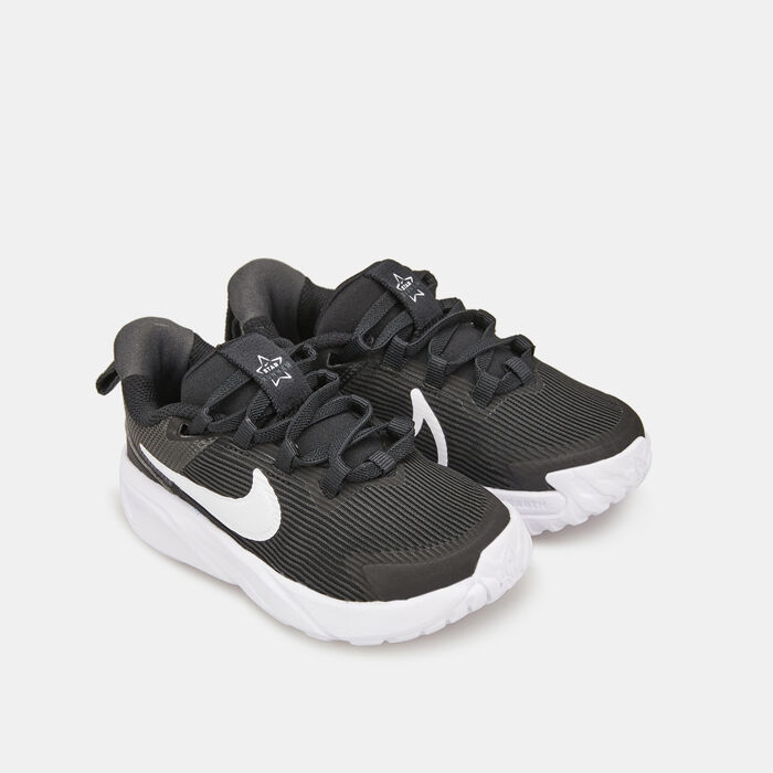 Nike Kids' Star Runner 4 Shoe (Baby And Toddler) Black Nike Kids' Star Runner 4 Shoe (Baby And Toddler) Black image number 2