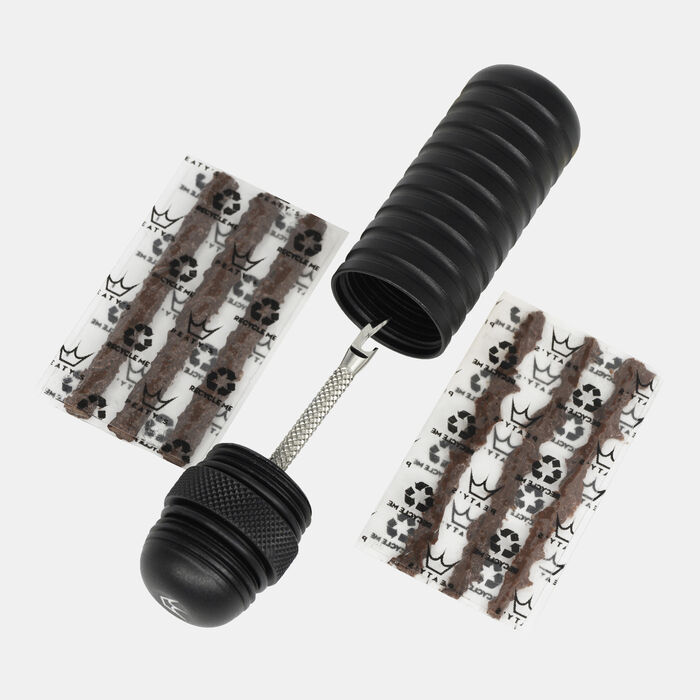 Peaty’s Holeshot Tubeless Puncture Kit Black Peaty’s Holeshot Tubeless Puncture Kit Black image number 0