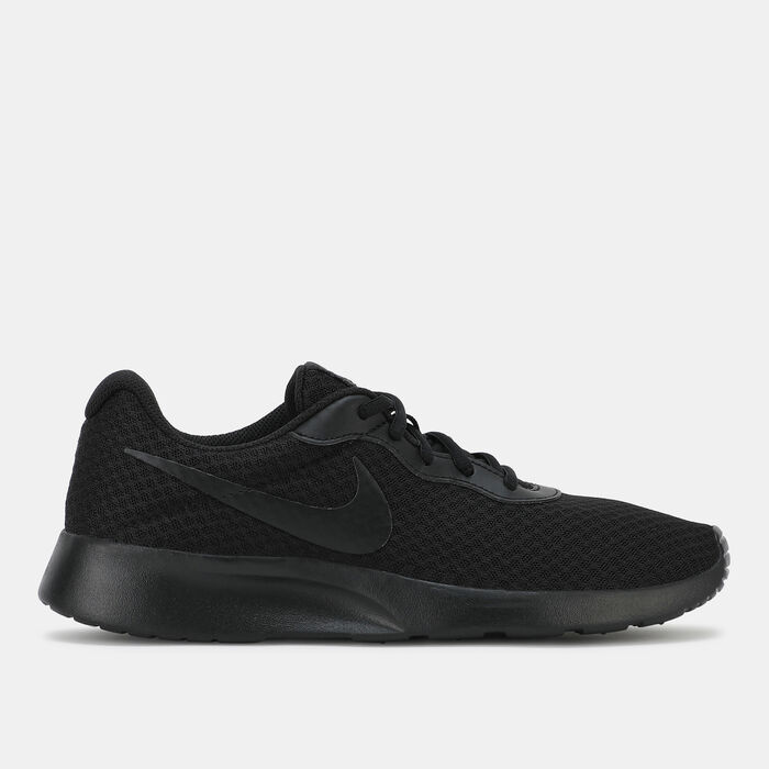 Nike Women's Tanjun Shoe Black image number 0