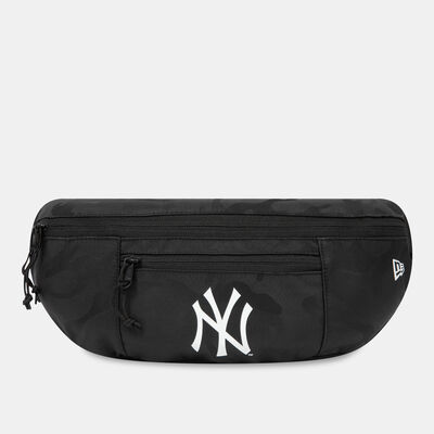 New Era MLB New York Yankees Camo Crossbody Bag Black New Era MLB New York Yankees Camo Crossbody Bag Black