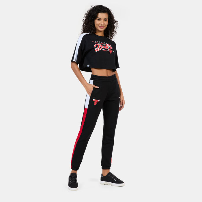 New Era Women's NBA Chicago Bulls Colourblock Crop Top Black New Era Women's NBA Chicago Bulls Colourblock Crop Top Black image number 2