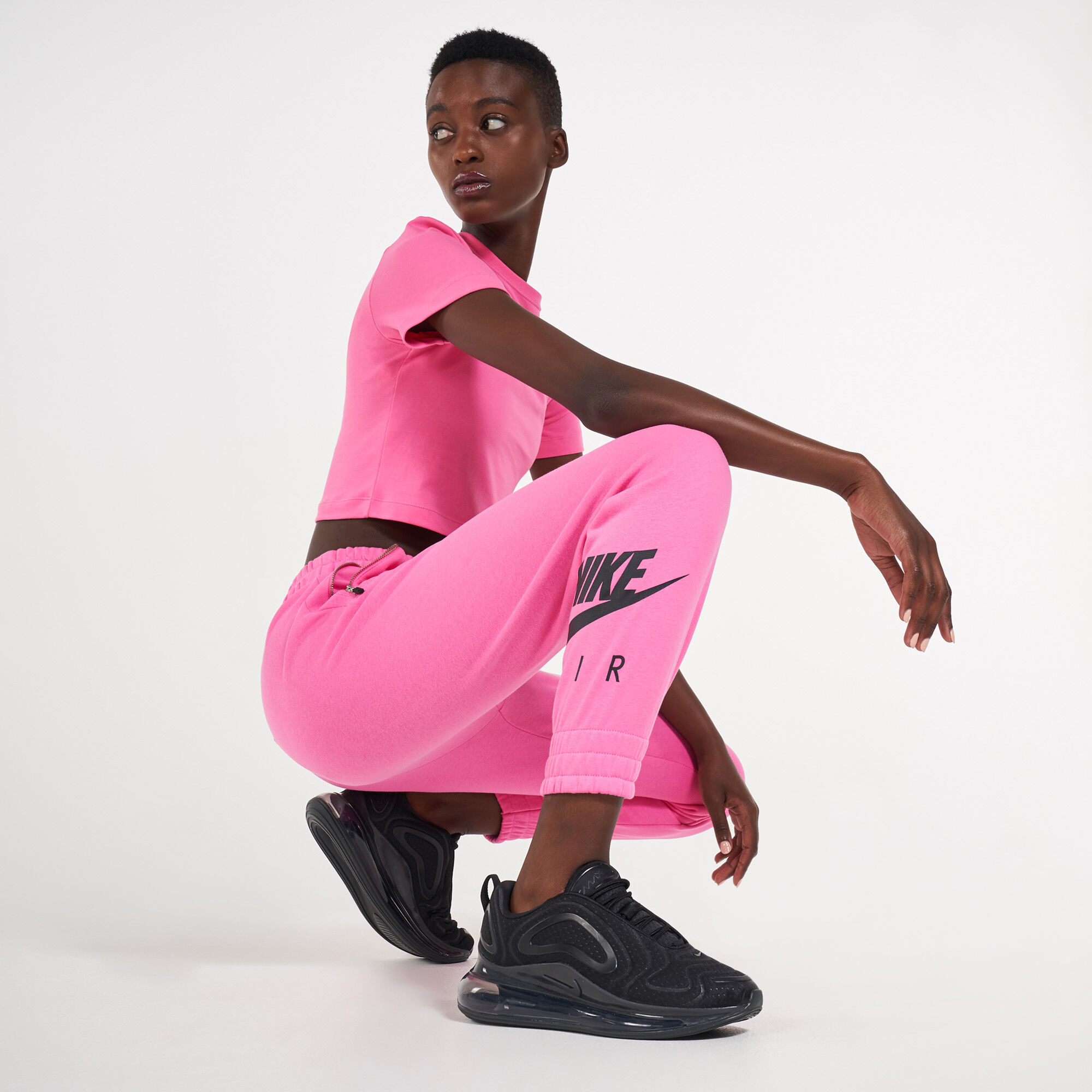 Black and pink nike joggers best sale