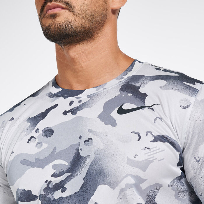 Nike Men's Dri-FIT Camo Training T-Shirt Multi Nike Men's Dri-FIT Camo Training T-Shirt Multi image number 3