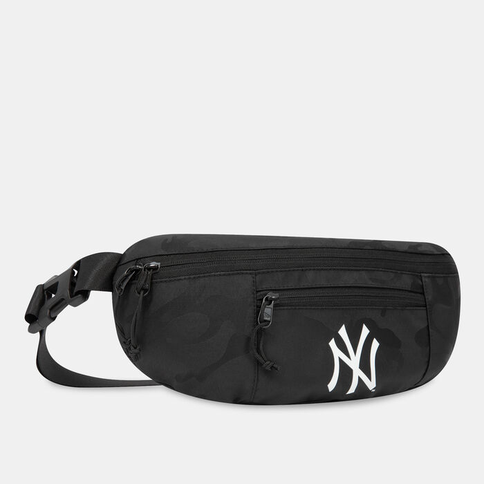 New Era MLB New York Yankees Camo Crossbody Bag Black New Era MLB New York Yankees Camo Crossbody Bag Black image number 1