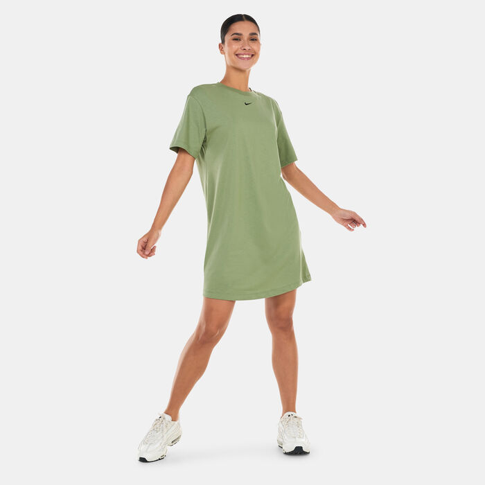 Nike Women's Sportswear Essential T-Shirt Dress Green Nike Women's Sportswear Essential T-Shirt Dress Green image number 0