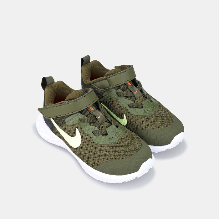 Nike Kids' Revolution 6 Shoe (Baby and Toddler) Green Nike Kids' Revolution 6 Shoe (Baby and Toddler) Green image number 1