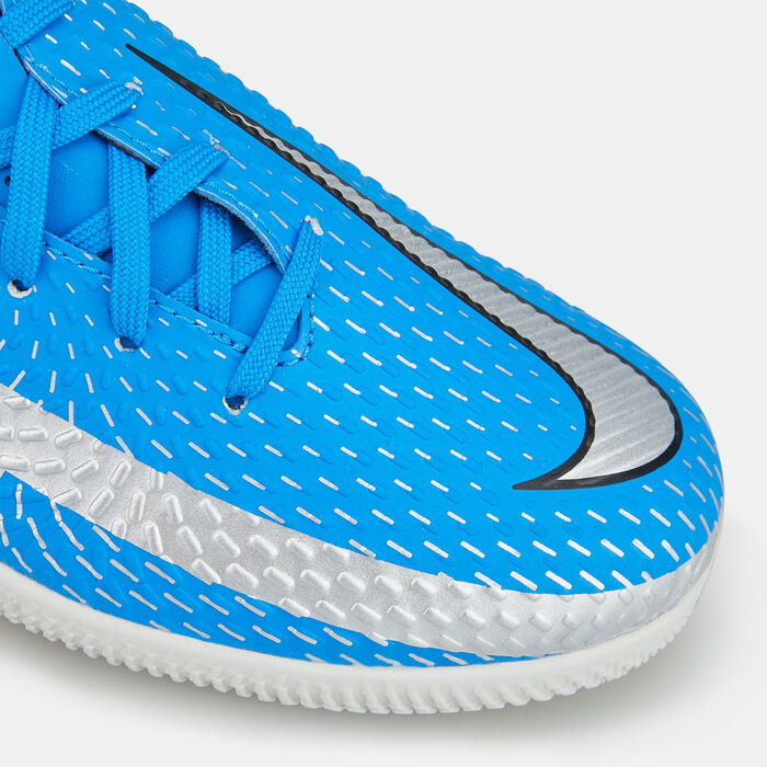Nike Kids' Phantom GT Academy Indoor Court Football Shoe (Older Kids) Blue image number 4