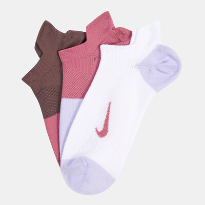 Nike Women's Everyday Plus Lightweight No-Show Training Socks (3 Pack) Multi