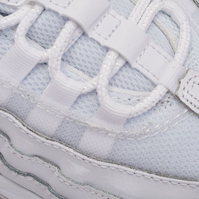 Nike Women's Air Max 95 Shoe White image number 4