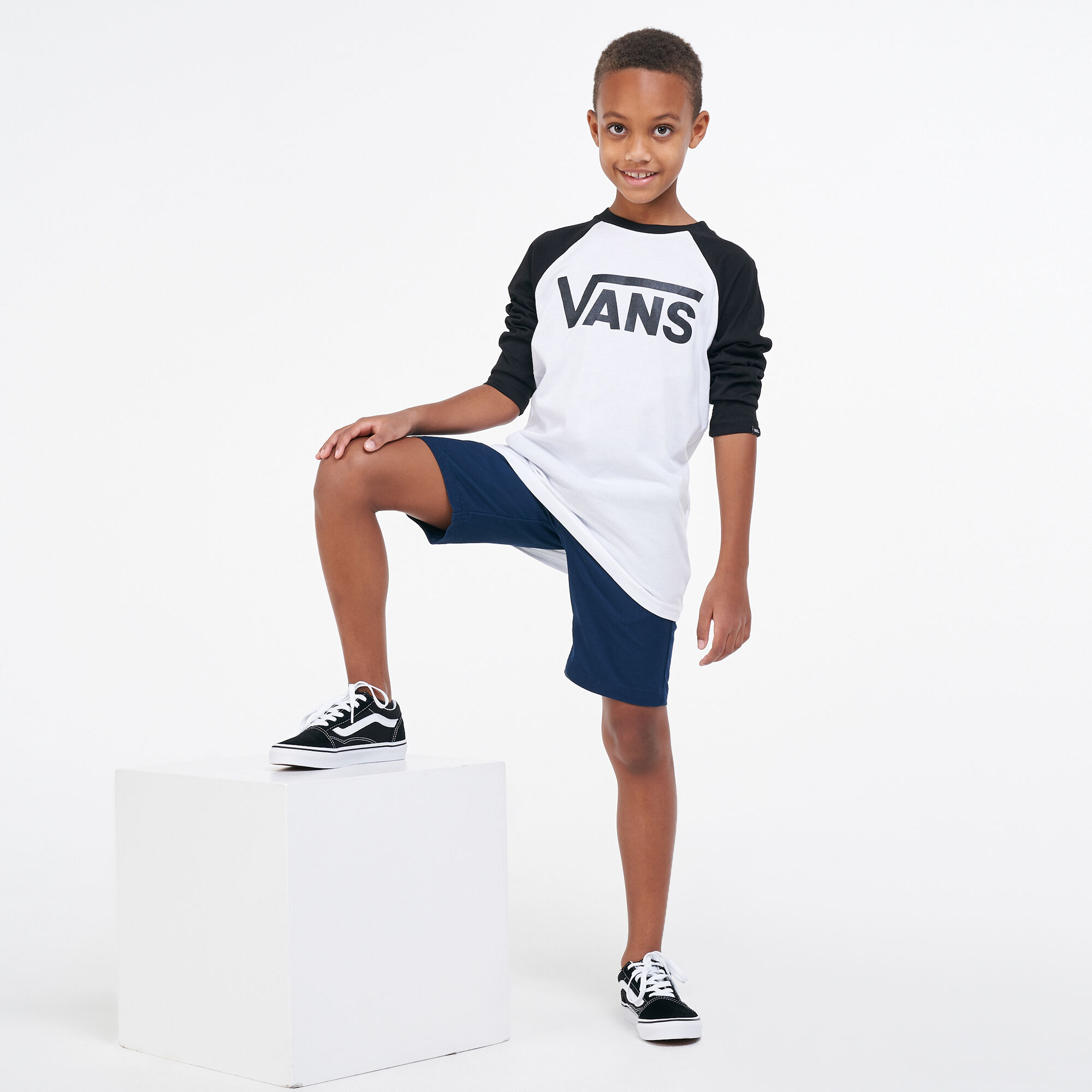 Kids Classic Raglan T Shirt Older Kids White Vans in Qatar SSS