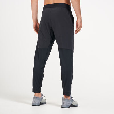 Nike Men's CW Yoga Pants Black