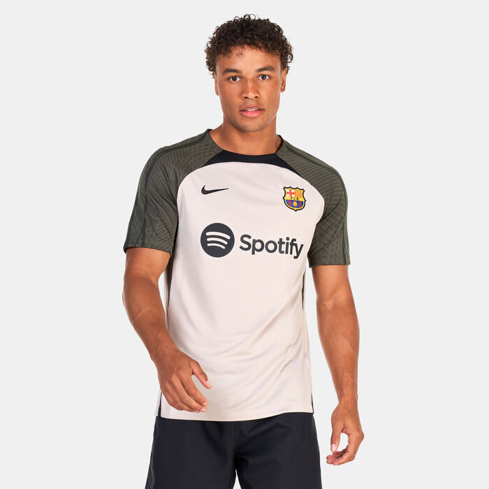 Nike Men's F.C. Barcelona Dri-FIT Strike Football Top Ivory Nike Men's F.C. Barcelona Dri-FIT Strike Football Top Ivory image number 0