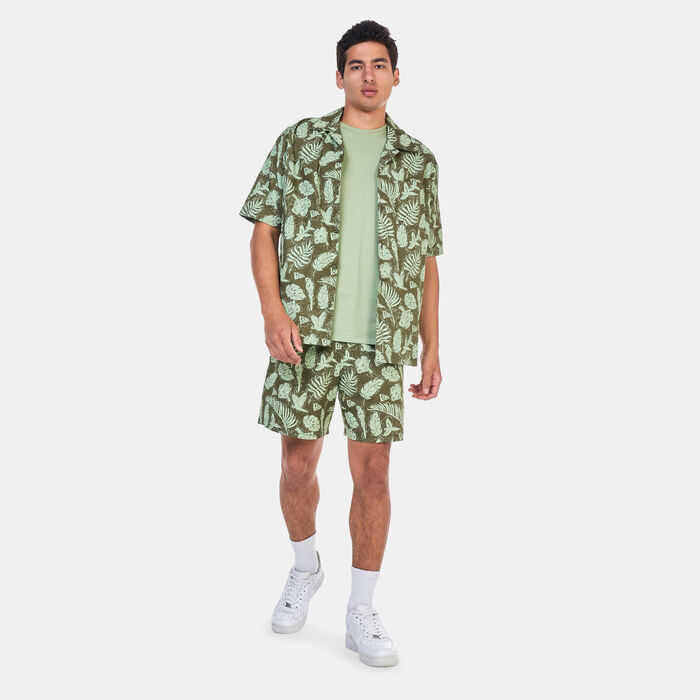 New Era Men's Allover Print Woven Shorts Green New Era Men's Allover Print Woven Shorts Green image number 2