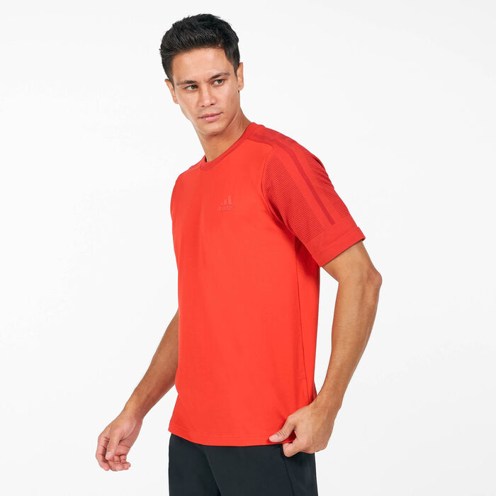adidas Men's Sportswear Z.N.E Aeroknit T-Shirt Red adidas Men's Sportswear Z.N.E Aeroknit T-Shirt Red image number 0
