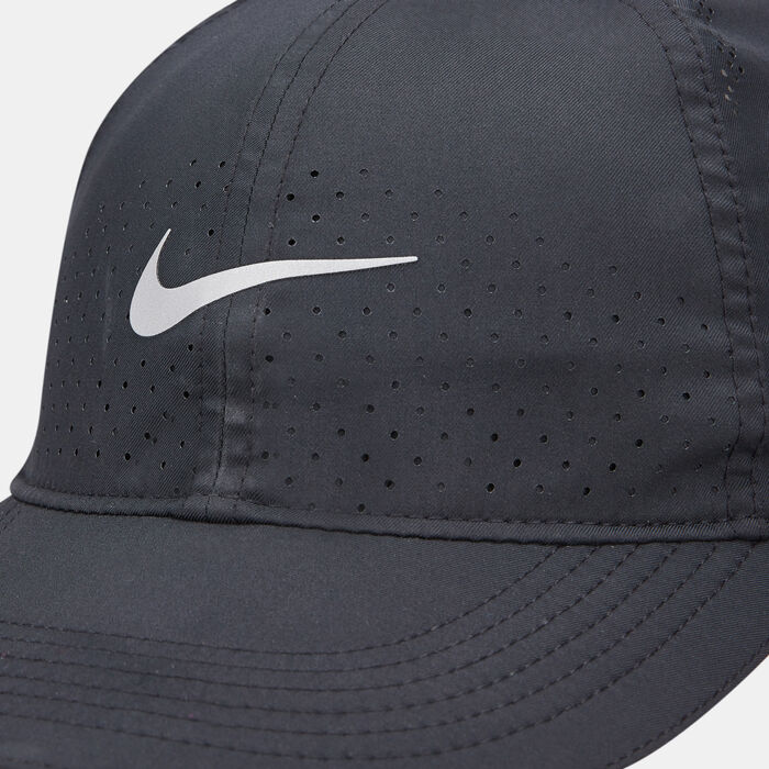 Nike Women's Featherlight Cap Black image number 2