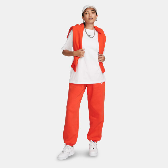 Nike Women's Sportswear Essential T-Shirt White image number 2