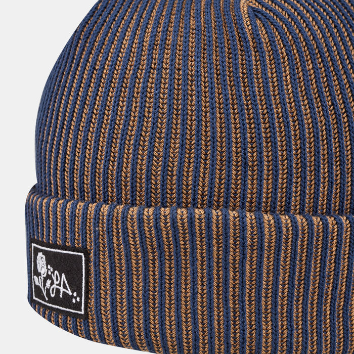 Vans Women's Armanto Beanie Blue image number 2