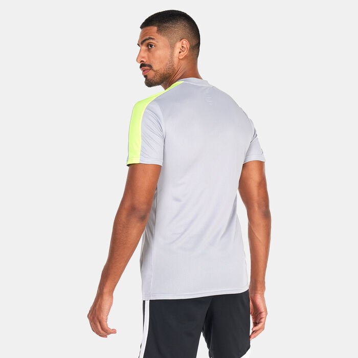 Nike Men's Academy Dri-FIT Global Football T-Shirt Grey Nike Men's Academy Dri-FIT Global Football T-Shirt Grey image number 1