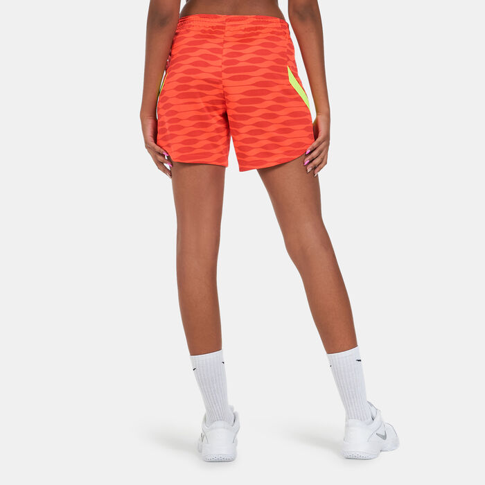 Nike Women's Dri-FIT Strike Knitted Shorts Red Nike Women's Dri-FIT Strike Knitted Shorts Red image number 1