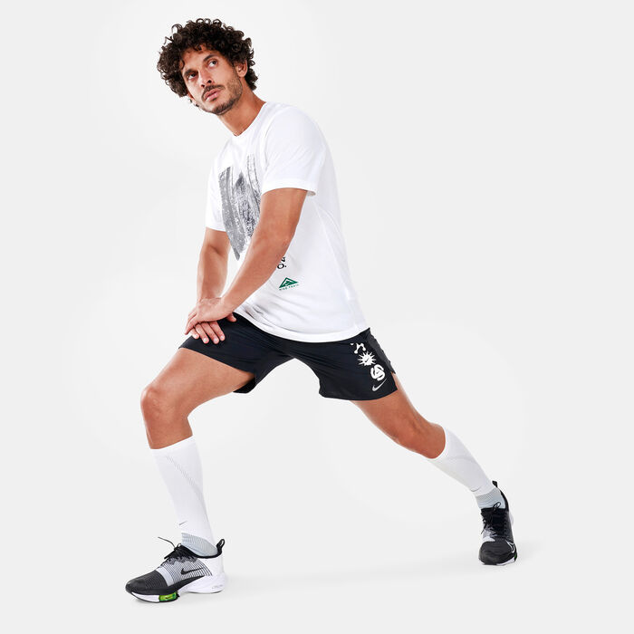 Nike Men's Dri-FIT Challenger Wild Run Shorts Black image number 2