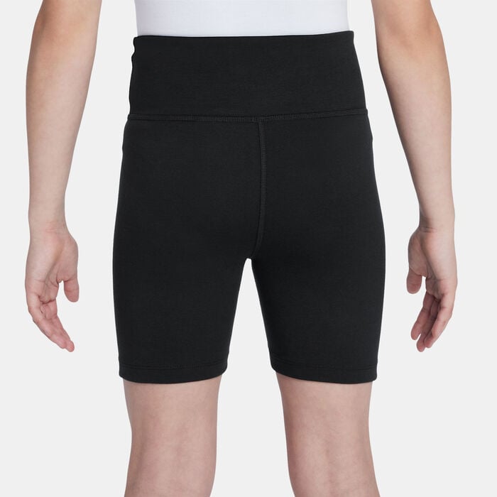Nike Kids' Sportswear Classic High-Waisted Bike Shorts Black Nike Kids' Sportswear Classic High-Waisted Bike Shorts Black image number 1