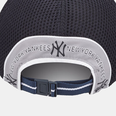New Era Men's New York Yankees Team Arch 9FORTY Cap Blue