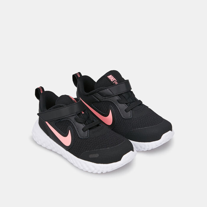 Nike Kids' Revolution 5 Shoe (Baby and Toddler) Black Nike Kids' Revolution 5 Shoe (Baby and Toddler) Black image number 1