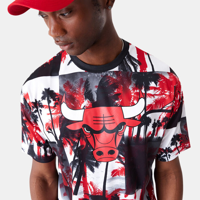 New Era Men's NBA Chicago Bulls Palm Tree T-Shirt Red image number 2