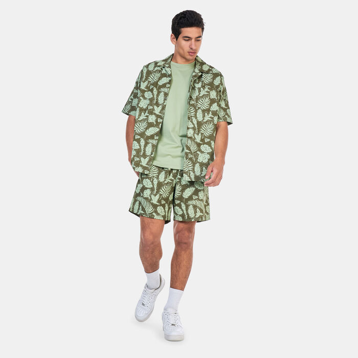 New Era Men's Allover Print Woven Shirt Green New Era Men's Allover Print Woven Shirt Green image number 2