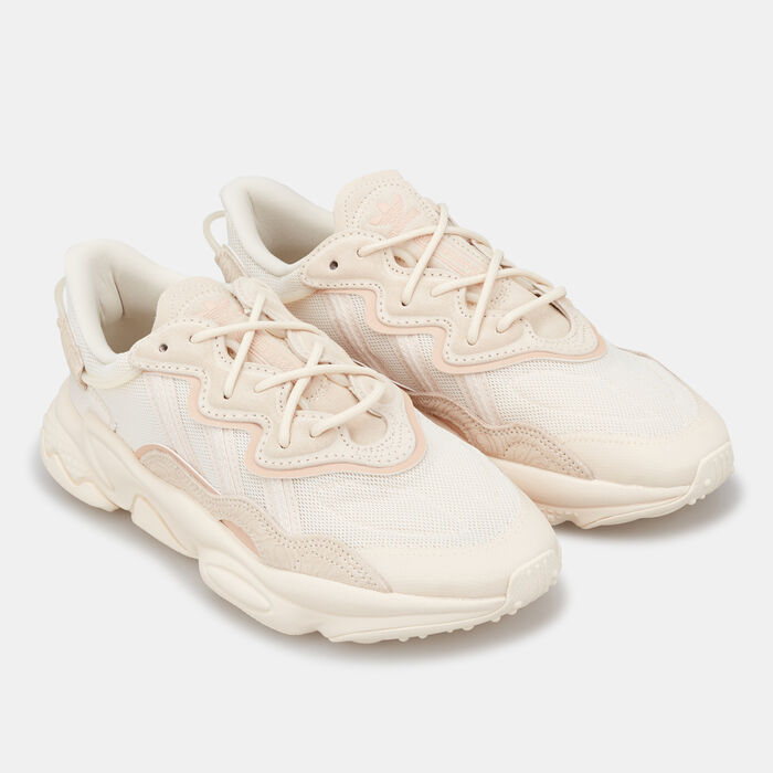 adidas Originals Women's OZWEEGO Shoe Beige adidas Originals Women's OZWEEGO Shoe Beige image number 1