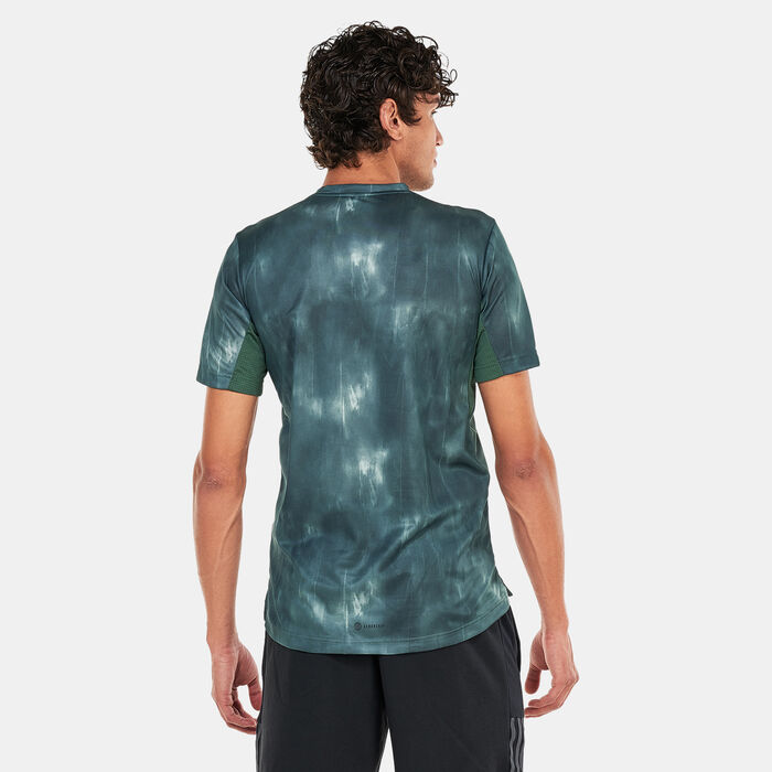 adidas Men's AEROREADY Workout Chalk Print Training T-Shirt Green adidas Men's AEROREADY Workout Chalk Print Training T-Shirt Green image number 1