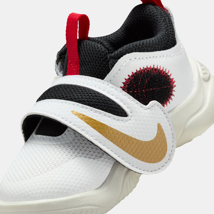 Nike Kids' Team Hustle D 11 Shoes White Nike Kids' Team Hustle D 11 Shoes White image number 5