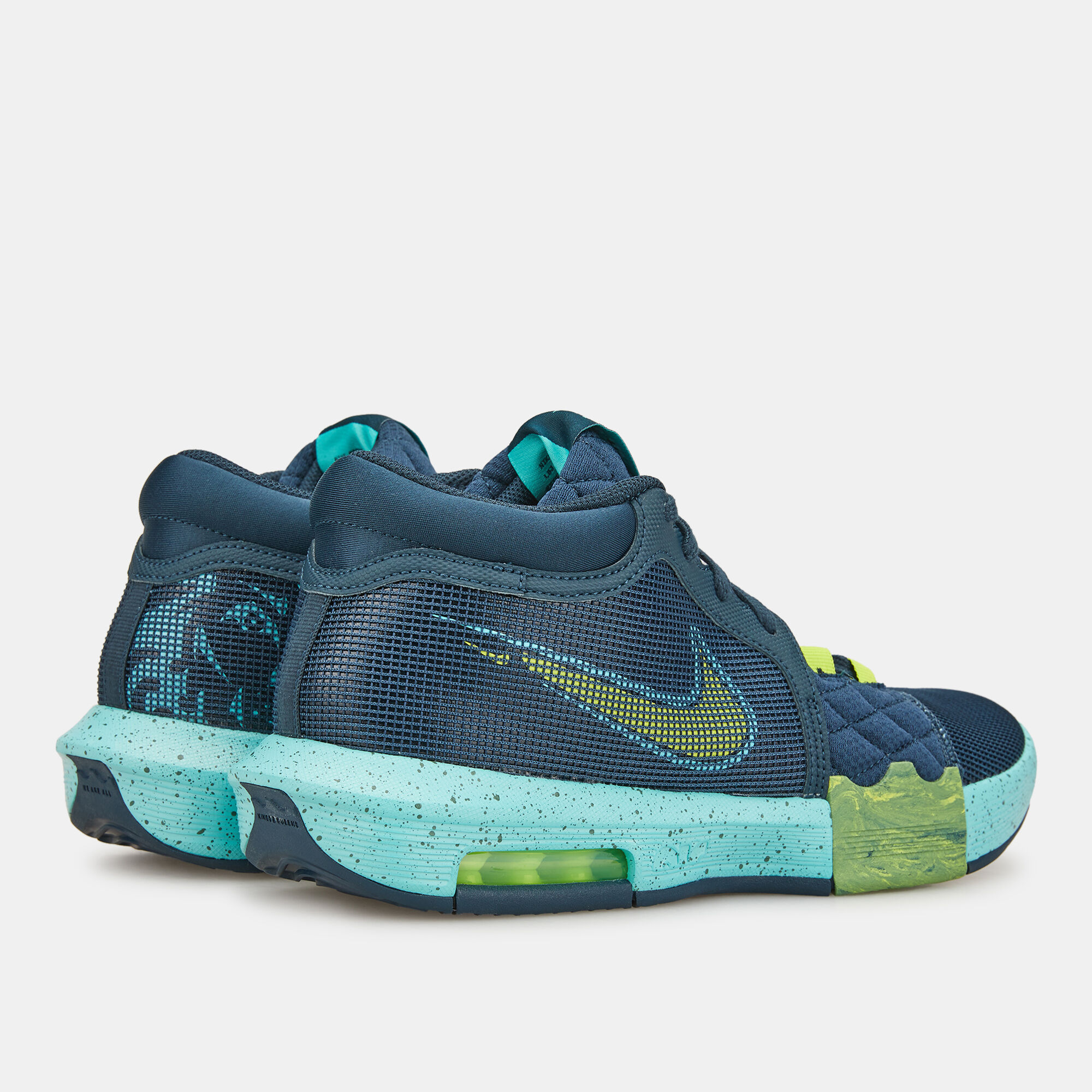 Men's lebron witness ii basketball shoe sales