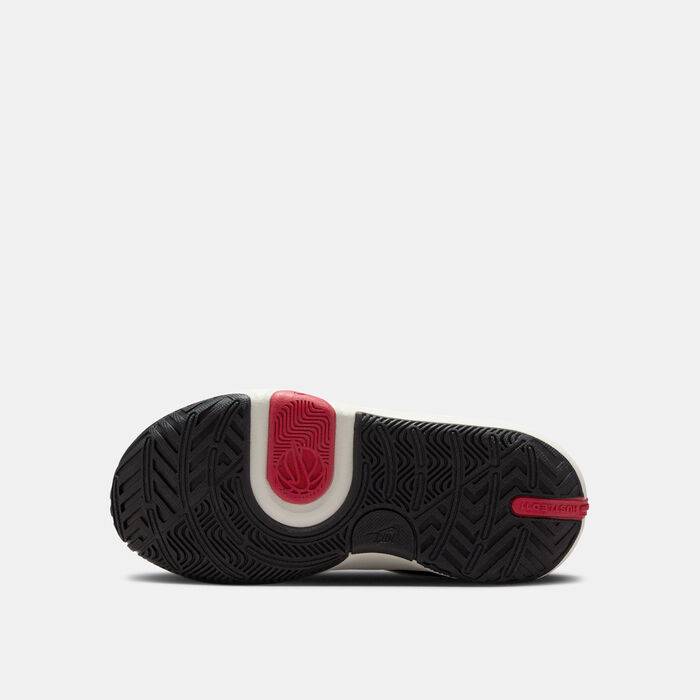 Nike Kids' Team Hustle D 11 Basketball Shoes White Nike Kids' Team Hustle D 11 Basketball Shoes White image number 3