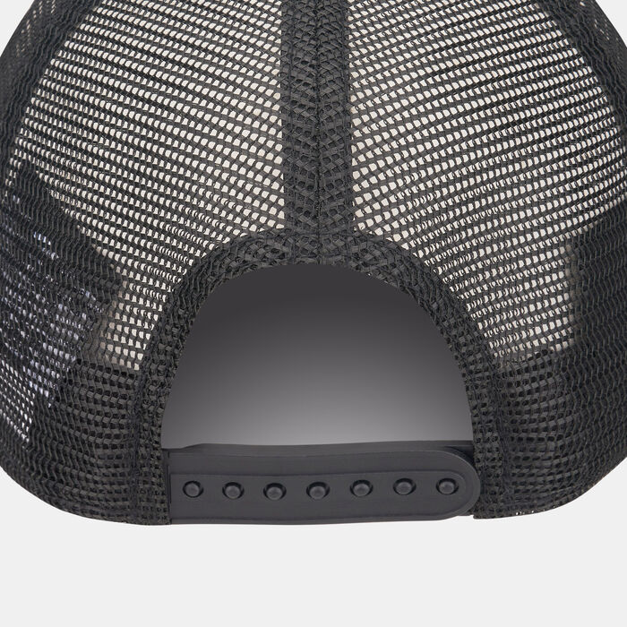 New Era Men's Warner Brothers Looney Tunes Trucker Cap Black image number 2