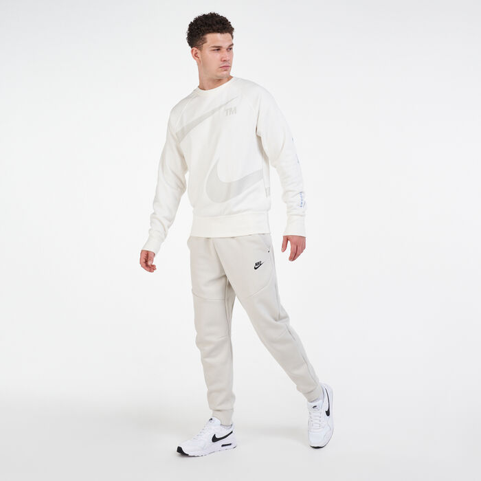 Nike Men's Sportswear Swoosh Crewneck T-Shirt White image number 2